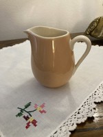 Villeroy & Boch fajansz púderszínű kiöntő