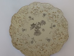 Large Zsolnay plate with shield from around 1925