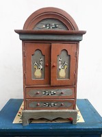Small painted cabinet / master's exam.