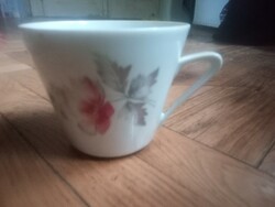 A beautiful Lowland porcelain cup with the factory's first mark