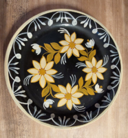 Showy black background with yellow flowers, folk, ceramic, plate, centerpiece, diameter 25 cm