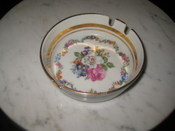 Zsolnay field floral ashtray with gold border 12 x 3.5 cm