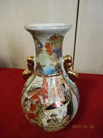 Kínai porcelán, kézi festésű váza, magassága 17,5 cm. Jókai.