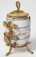 Gyönyörű antik porcelán fűszertartó, filigrán tűziaranyozott réz szerelékkel
