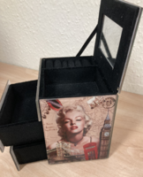 Ékszertatró doboz Marilyn Monroe üveg doboz, apróság tartó