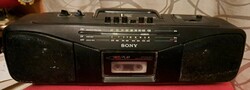 Sony portable radio tape recorder. Works, personal delivery Budapest xv. District.