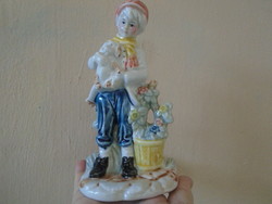 Fine German porcelain holding a dog, super demanding piece 19 x 10 cm