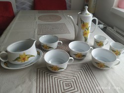 Alföldi porcelán, sárga virágos teáskészlet pótlásra eladó!