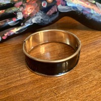 1 vintage black spring bracelet, quality old Italian jewelry from the 1980s, diameter 7 cm