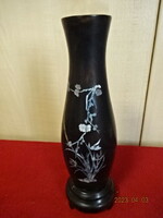 Fekete, keleti váza intarzia mintás, magassága 25 cm. Jókai.