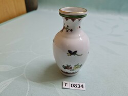 T0834 Kínai mini váza 11 cm
