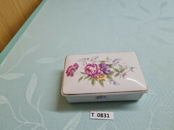 T0831 Hollóházi virág mintás bonbonier 14x9 cm