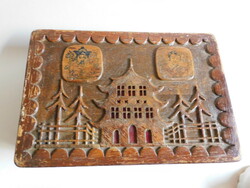 Antik faragott kínai fadoboz a császárság idejéből