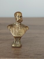 Tiny statue of Joseph Francis