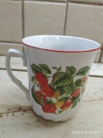 Epres román porcelán pohár eladó!