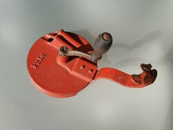 Vintage old pe.De. Cast iron slicing kitchen machine tool