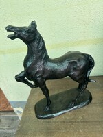 Bronz ló szobor . Japán Meiji időszakból