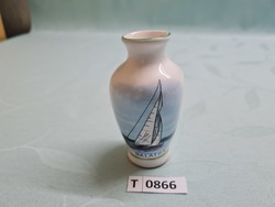T0866 Bodrogkeresztúri Balaton váza 9 cm