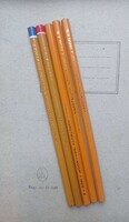 Koh-i-Noor színes és grafit ceruzák.
