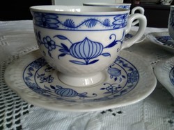 Volkstedl pastorale porcelain tea-cappuccino cups with Meissen onion pattern.