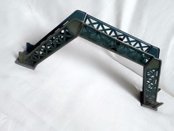 Antik régi gyalogos vasúti felüljáró 0-ás vonat vasút modellhez terepasztal kiegészítő lemezjáték