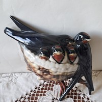 Ceramic swallow's nest