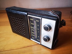 TENTO QUARTZ 406 (UDSSR) rádió