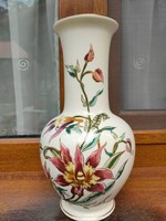 Zsolnay virágos váza, kézzel festett 26 cm