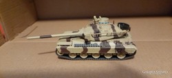 AMX 30 B2 Daguet tank öntvény modell 1:72