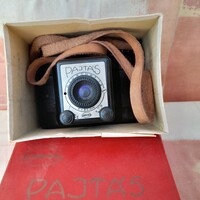 Antik Pajtás Fényképezőgép Dobozában