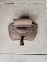 Öntöttvas antik samottos kályha tüzelőanyag rakodó nyílás ajtaja II.
