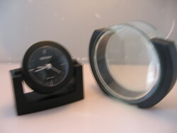 BADER QUARZ fekete műanyag asztali óra dekorációs üveg tartóval