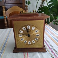 Weimar Quartz szerkezetű asztali óra eladó!