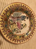 Chinese hand-painted plate with Gesá scene oriental pattern