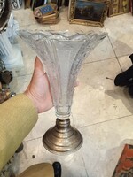 A crystal goblet with a silver base, a beauty of 26 cm.