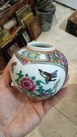 Chinese ceramic vase, marked, height 10 cm.