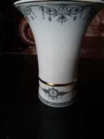 Vase with Corinthian pattern