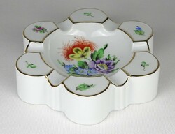 1M848 Herend porcelain ashtray with flower pattern