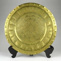 1M959 Nagyméretű indiai vagy arab keleti réz falitál 34 cm