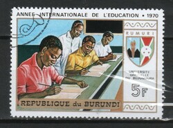 Burundi 0127 Mi 658 A        0,30 Euró
