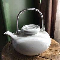 Old Ikea porcelain tea pourer from 1990, rondo