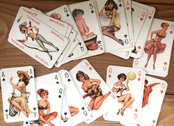 Régi pin up erotikus römi kártya