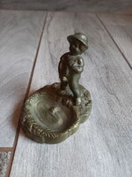 Sumptuous old copper ring holder bowl with peeing boy statue i. (8.3X6.5x7.8 cm)