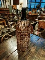 Fonott régi üveg, petróleumos talán előtte boros demizson, nagy méretű, padlóvázának eladó
