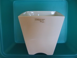Unique Design fehér porcelán kaspó