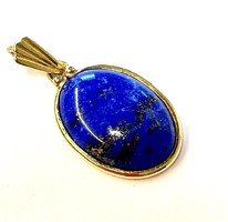 Lápisz lazuli kő medál arany keretben