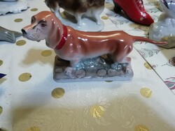 Arpo porcelain hunting dog in perfect condition