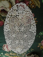 Old, machine-made lace tablecloth, napkin. 44 X 25 cm.