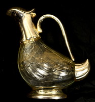 In art deco style - silver-plated glass carafe with a duck design!