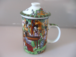 Chinese porcelain mug with lid and filter. Geishas in the garden